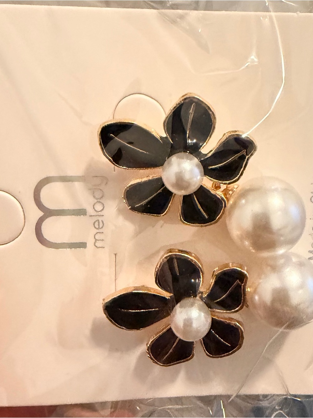 Melody Black Enamel Flower Pearl Stud Earrings